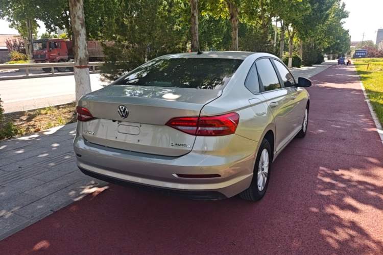 Used Volkswagen Lavida 2018 1.5L Automatic Fashion Edition China V Standard Rear Right 45 Deg