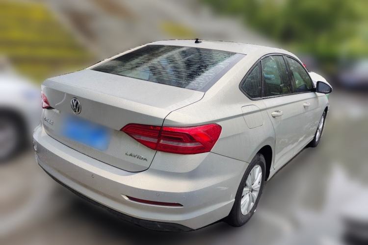 Used Volkswagen Lavida 2018 1.5L Automatic Fashion Edition China V Standard Rear Right 45 Deg