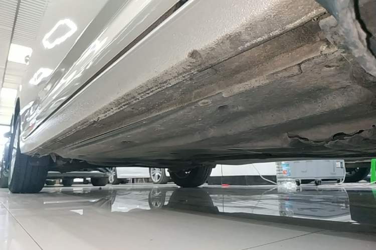 Used Volkswagen Lavida 2018 1.5L Automatic Comfort Edition China V Standard Right Side Sill