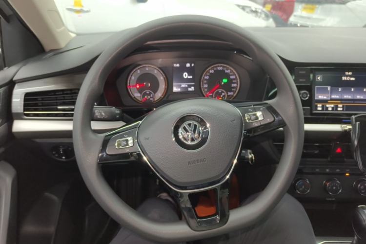 Used Volkswagen Lavida 2018 1.5L Automatic Comfort Edition China V Standard Steering Wheel