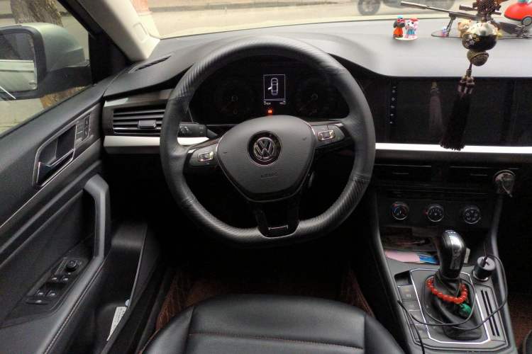 Used Volkswagen Lavida 2018 280TSI DSG Comfort Edition China V Standard Steering Wheel
