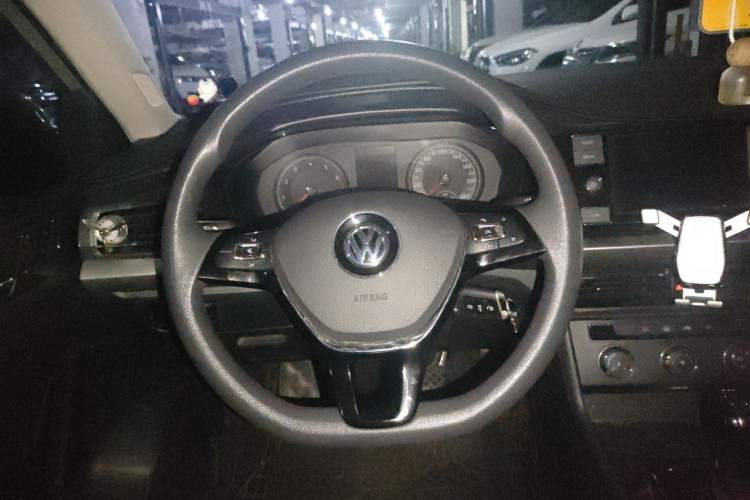 Used Volkswagen Lavida 2018 280TSI DSG Comfort Edition China V Standard Steering Wheel