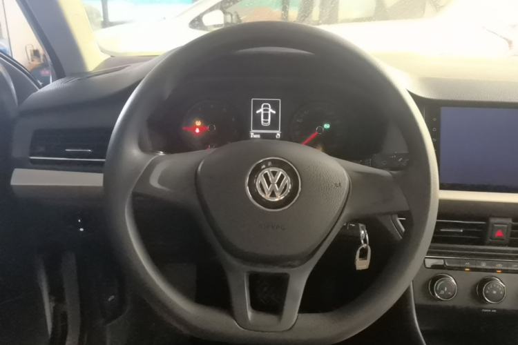 Used Volkswagen Lavida 2018 1.5L Automatic Fashion Edition China V Standard Steering Wheel