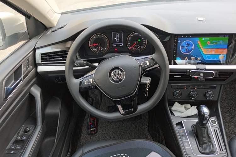 Used Volkswagen Lavida 2018 1.5L Automatic Comfort Edition China V Standard Steering Wheel