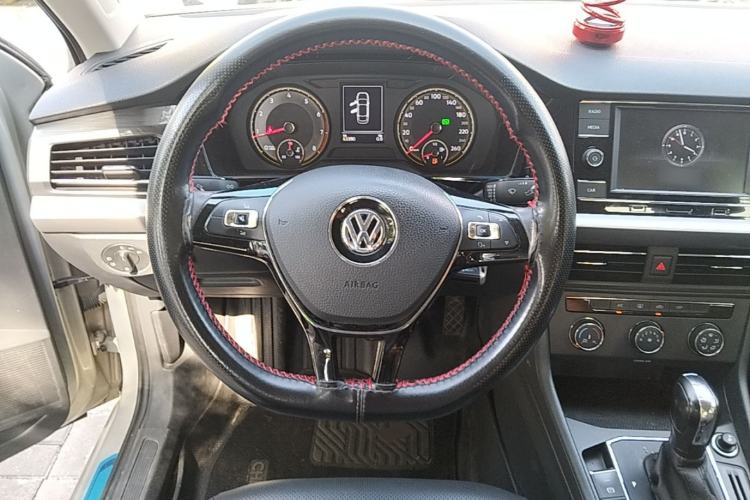 Used Volkswagen Lavida 2018 1.5L Automatic Comfort Edition China V Standard Steering Wheel
