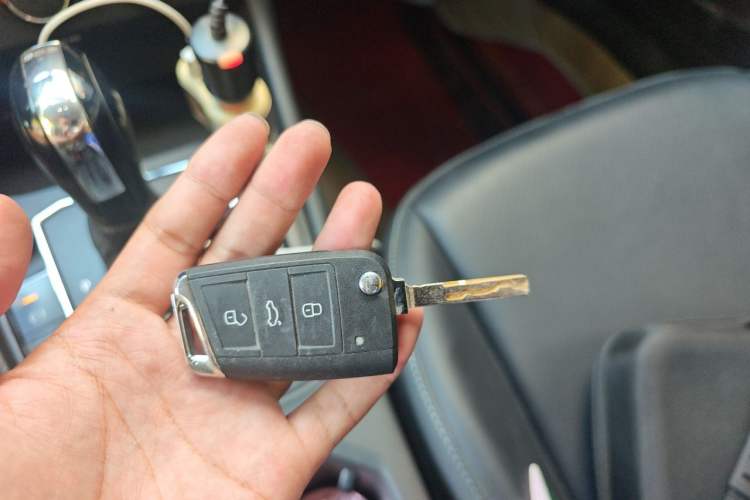 Used Volkswagen Lavida 2018 280TSI DSG Comfort Edition China V Standard Vehicle Key