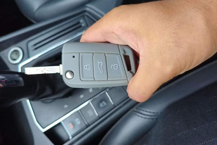 Used Volkswagen Lavida 2018 1.5L Automatic Comfort Edition China V Standard Vehicle Key