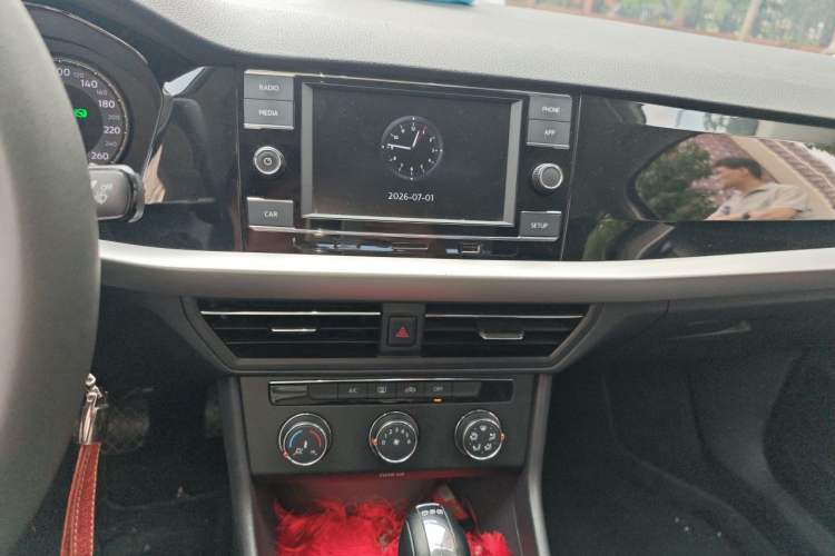 Used Volkswagen Lavida 2019 280TSI DSG Comfort Edition China VI standard Audio And AC Panel