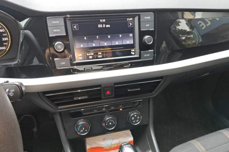 Used Volkswagen Lavida 2019 280TSI DSG Comfort Edition China VI standard Audio And AC Panel