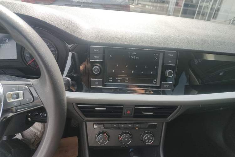 Used Volkswagen Lavida 2019 280TSI DSG Comfort Edition China VI standard Audio And AC Panel