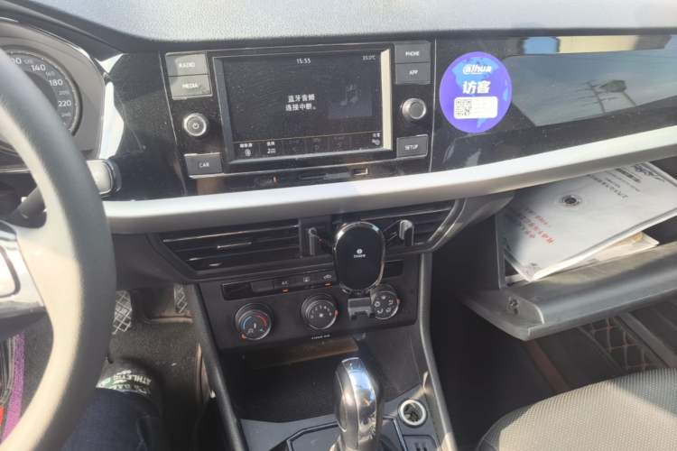 Used Volkswagen Lavida 2019 1.5L Automatic Comfort Edition China VI Standard Audio And AC Panel