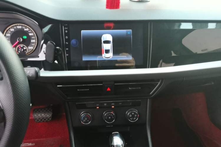 Used Volkswagen Lavida 2019 1.5L Automatic Comfort Edition China VI Standard Audio And AC Panel