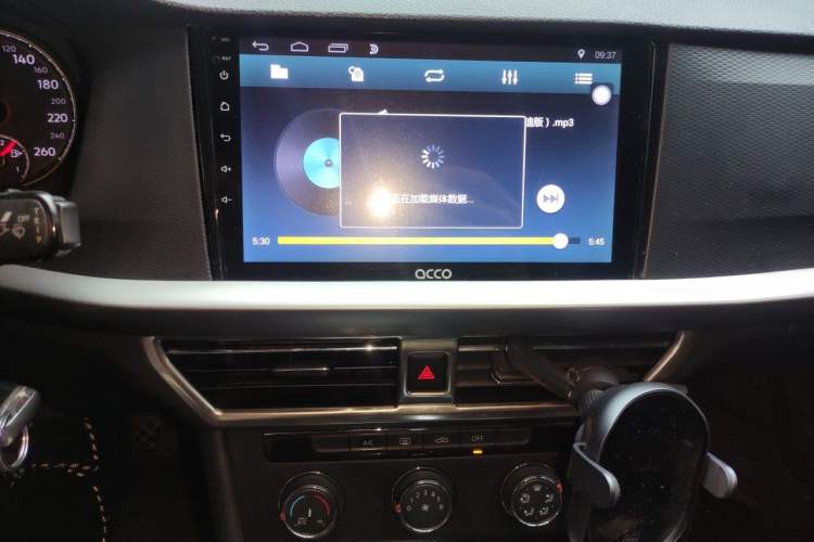 Used Volkswagen Lavida 2019 1.5L Automatic Fashion Edition China VI Audio And AC Panel