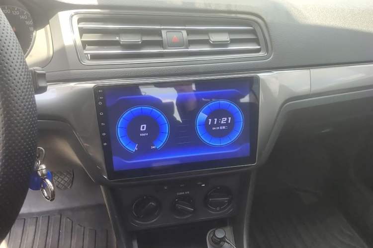 Used Volkswagen Lavida 2019 Lavida Start 1.5L Manual Fashion Edition China VI Standard Audio And AC Panel