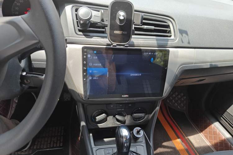 Used Volkswagen Lavida 2019 Lavida Start 1.5L Automatic Trendy Version China VI Standard Audio And AC Panel