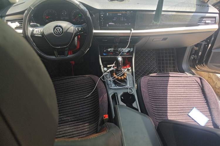 Used Volkswagen Lavida 2019 280TSI DSG Luxury Edition China VI Standard Center Console