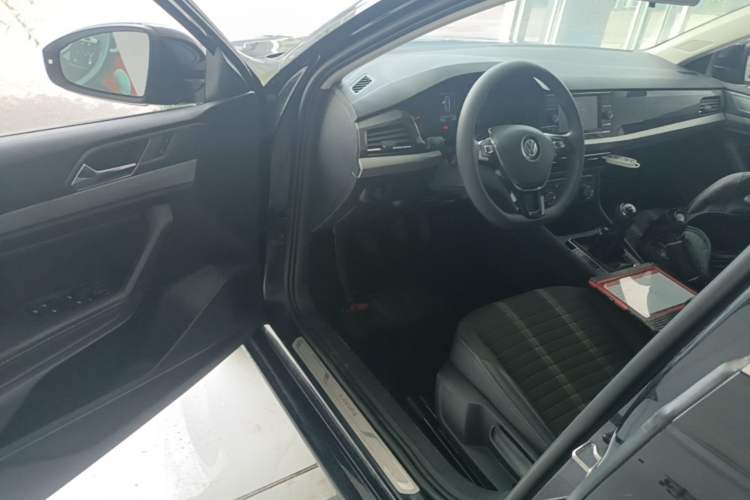 Used Volkswagen Lavida 2019 1.5L Manual Comfort Edition China VI Standard Driver Seat