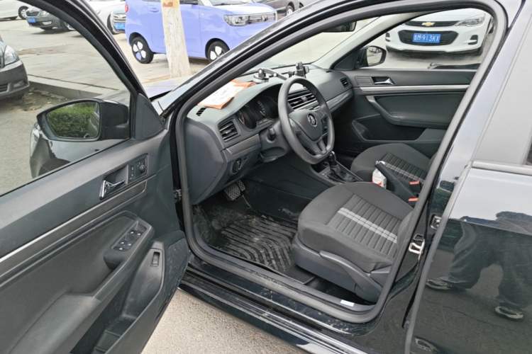 Used Volkswagen Lavida 2019 Lavida Start 1.5L Automatic Trendy Version China VI Standard Driver Seat