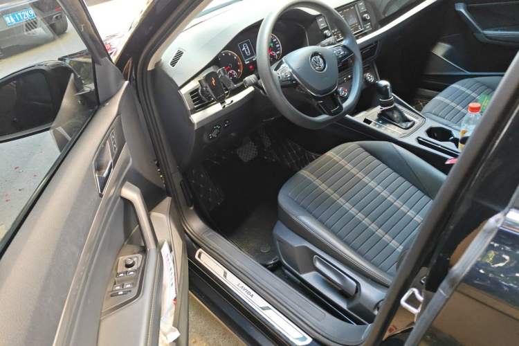 Used Volkswagen Lavida 2019 1.5L Automatic Vision Edition China VI Standard Driver Seat