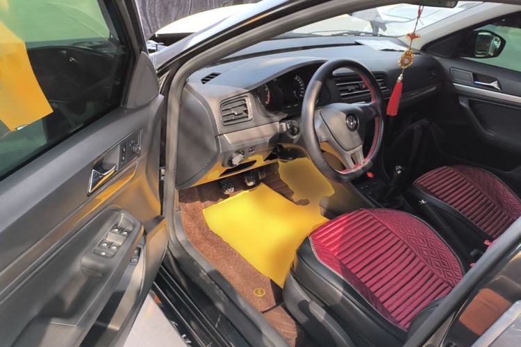 Used Volkswagen Lavida 2019 Lavida Start 1.5L Manual Fashion Edition China VI Standard Driver Seat