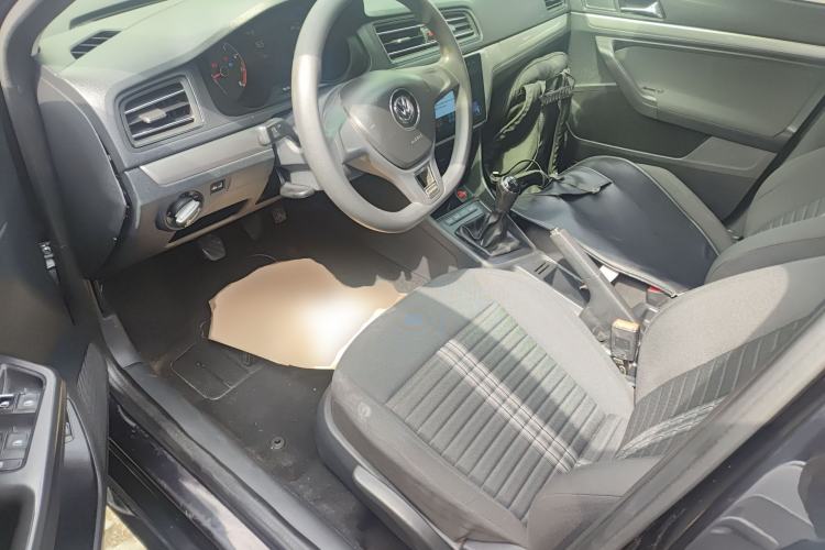 Used Volkswagen Lavida 2019 Lavida Start 1.5L Manual Fashion Edition China VI Standard Driver Seat