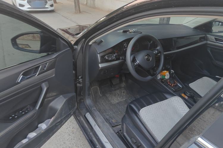 Used Volkswagen Lavida 2019 1.5L Automatic Vision Edition China VI Standard Driver Seat