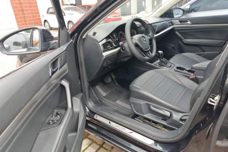 Used Volkswagen Lavida 2019 1.5L Automatic Comfort Edition China VI Standard Driver Seat