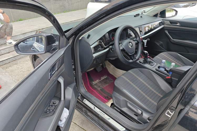 Used Volkswagen Lavida 2019 280TSI DSG Comfort Edition China VI standard Driver Seat