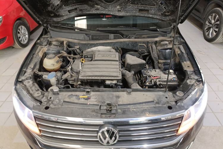 Used Volkswagen Lavida 2019 Lavida Start 1.5L Automatic Trendy Version China VI Standard Engine Bay