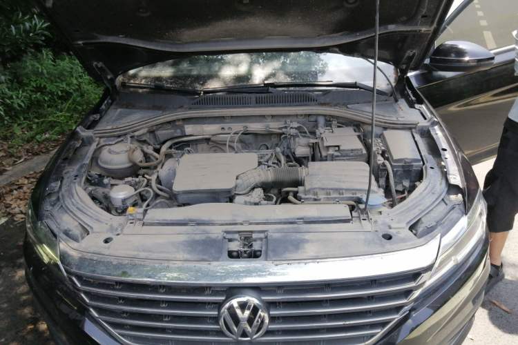 Used Volkswagen Lavida 2019 1.5L Automatic Vision Edition China VI Standard Engine Bay