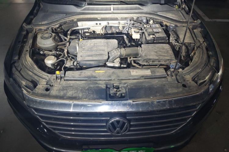 Used Volkswagen Lavida 2019 1.5L Automatic Vision Edition China VI Standard Engine Bay