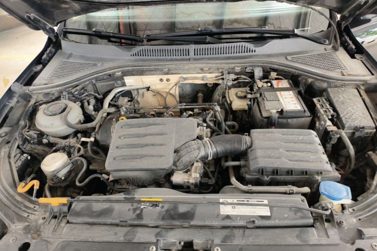 Used Volkswagen Lavida 2019 1.5L Automatic Vision Edition China VI Standard Engine Bay