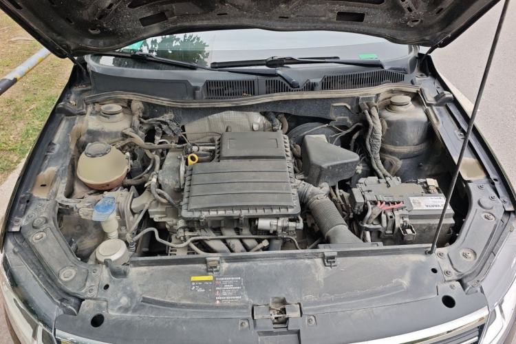 Used Volkswagen Lavida 2019 Lavida Start 1.5L Automatic Trendy Version China VI Standard Engine Bay