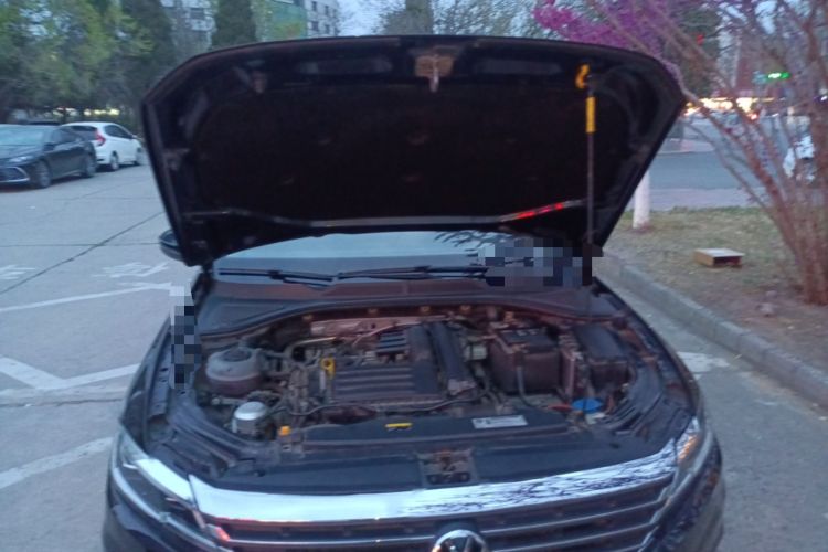Used Volkswagen Lavida 2019 280TSI DSG Comfort Edition China VI standard Engine Bay