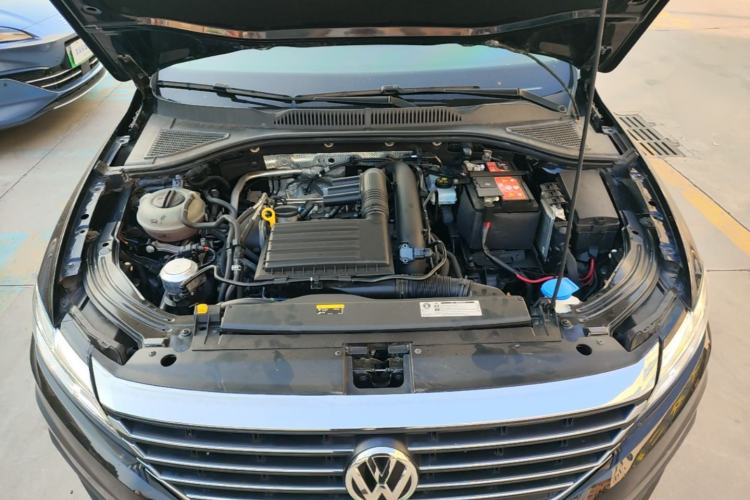 Used Volkswagen Lavida 2019 280TSI DSG Comfort Edition China VI standard Engine Bay