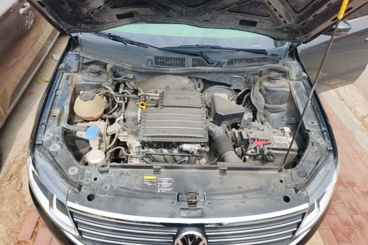 Used Volkswagen Lavida 2019 Lavida Start 1.5L Automatic Trendy Version China VI Standard Engine Bay