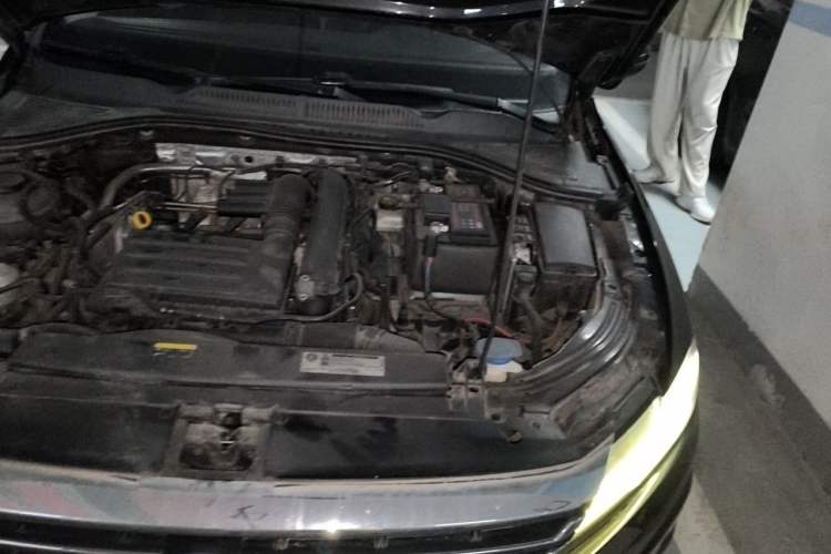 Used Volkswagen Lavida 2019 280TSI DSG Comfort Edition China VI standard Engine Bay Left