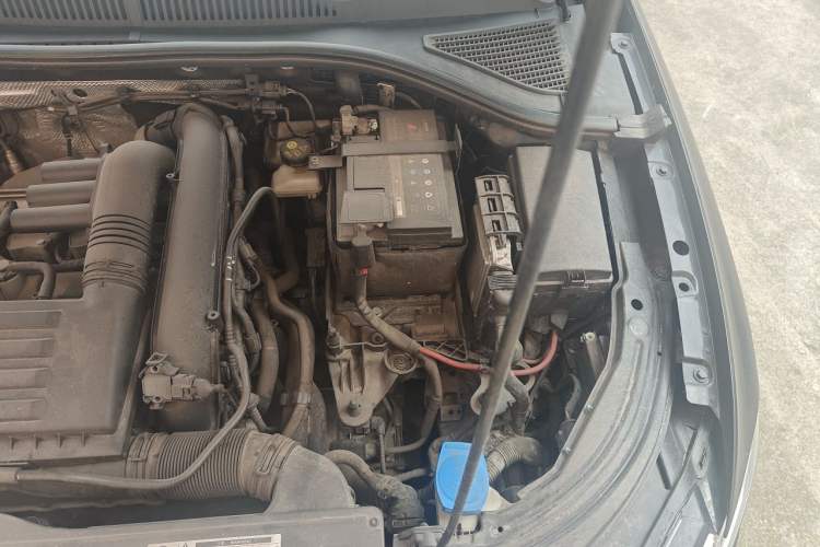 Used Volkswagen Lavida 2019 280TSI DSG Comfort Edition China VI standard Engine Bay Left