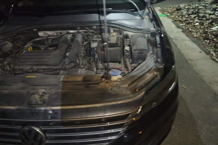Used Volkswagen Lavida 2019 280TSI DSG Luxury Edition China VI Standard Engine Bay Left