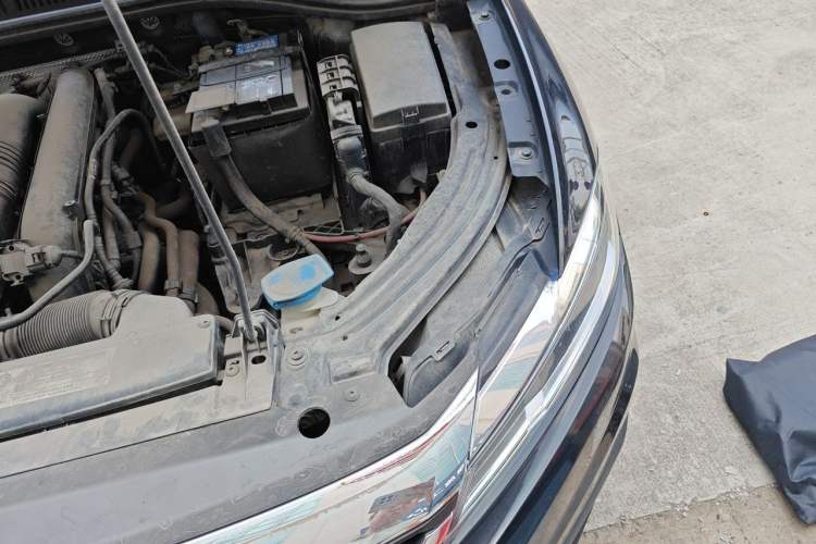 Used Volkswagen Lavida 2019 280TSI DSG Comfort Edition China VI standard Engine Bay Left
