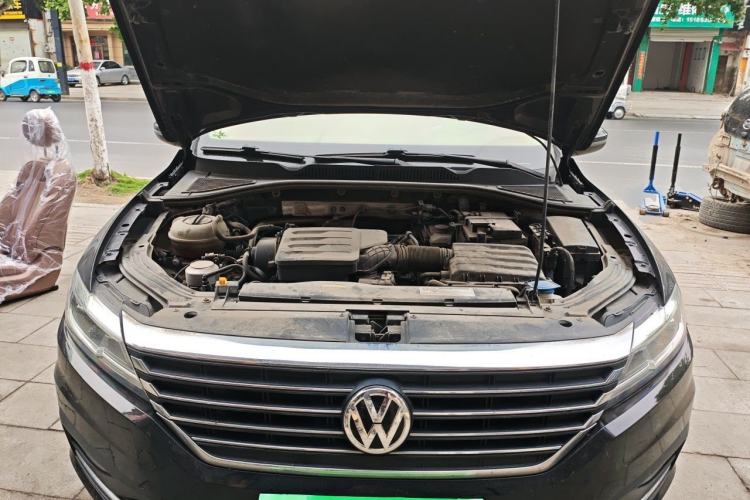 Used Volkswagen Lavida 2019 1.5L Automatic Comfort Edition China VI Standard Engine Bay