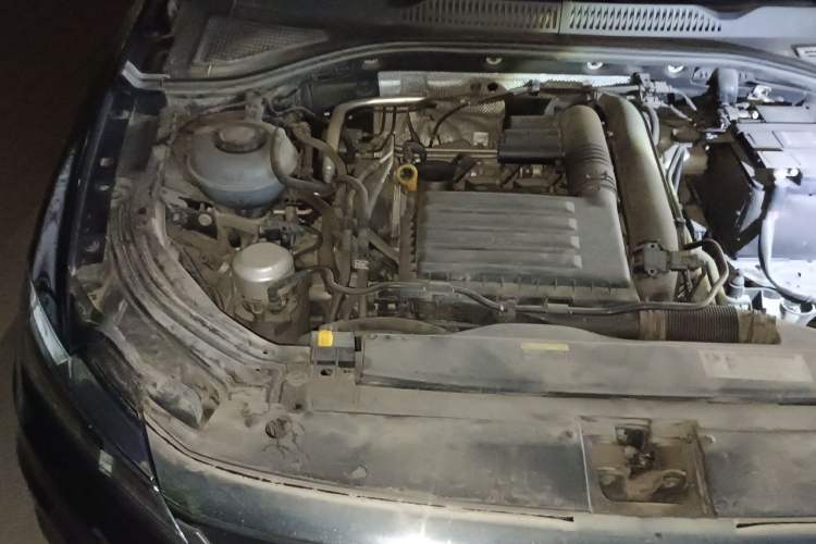 Used Volkswagen Lavida 2019 280TSI DSG Comfort Edition China VI standard Engine Bay Right