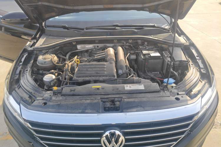 Used Volkswagen Lavida 2019 280TSI DSG Comfort Edition China VI standard Engine Bay