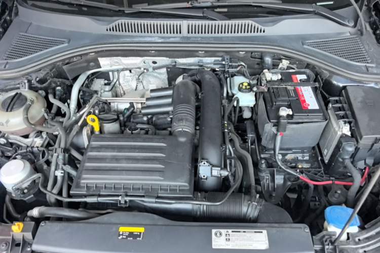 Used Volkswagen Lavida 2019 280TSI DSG Luxury Edition China VI Standard Engine Bay