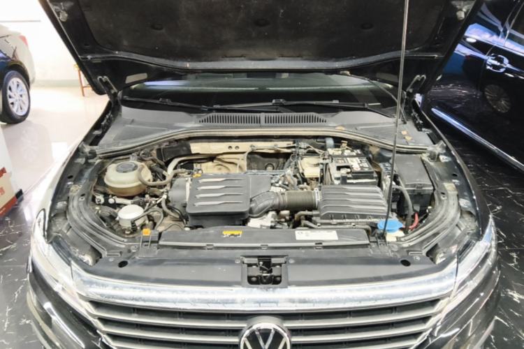 Used Volkswagen Lavida 2019 1.5L Automatic Comfort Edition China VI Standard Engine Bay