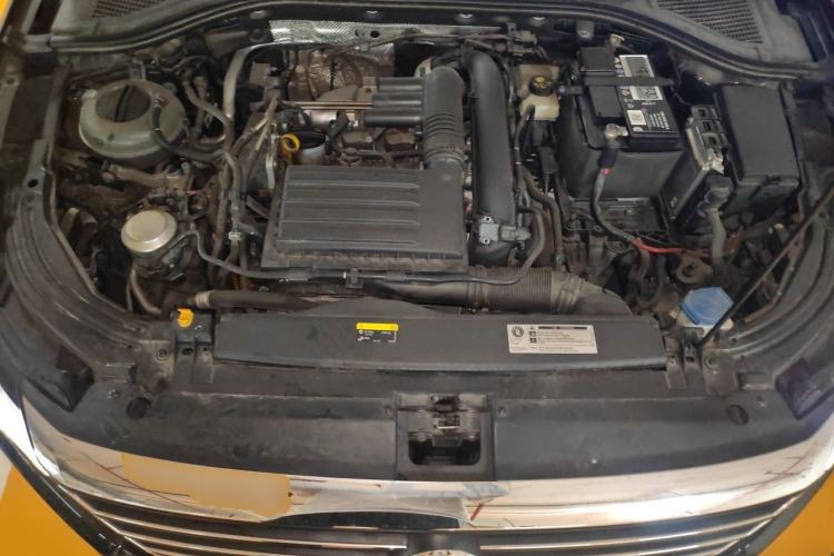 Used Volkswagen Lavida 2019 280TSI DSG Comfort Edition China VI standard Engine Bay