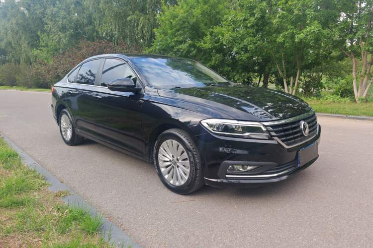 Used Volkswagen Lavida 2019 1.5L Manual Comfort Edition China VI Standard Exterior 2