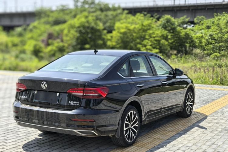 Used Volkswagen Lavida 2019 280TSI DSG Luxury Edition China VI Standard Exterior 3