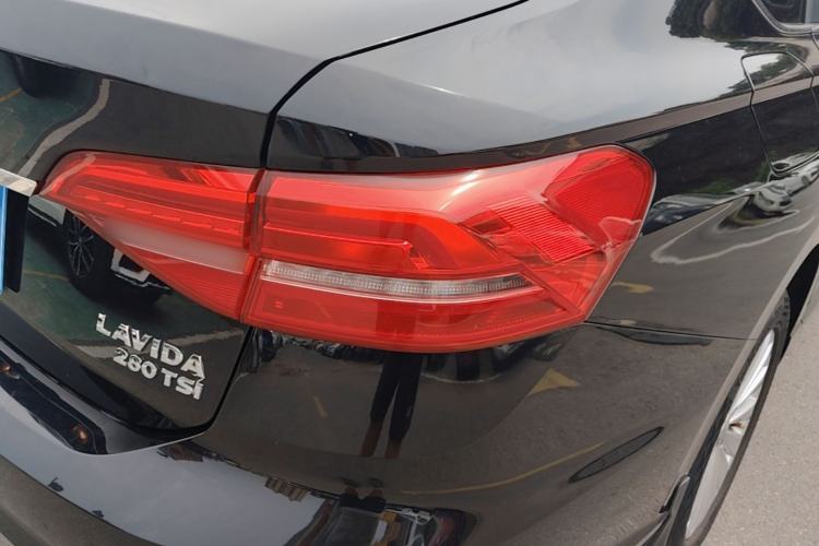 Used Volkswagen Lavida 2019 280TSI DSG Comfort Edition China VI standard Exterior 3