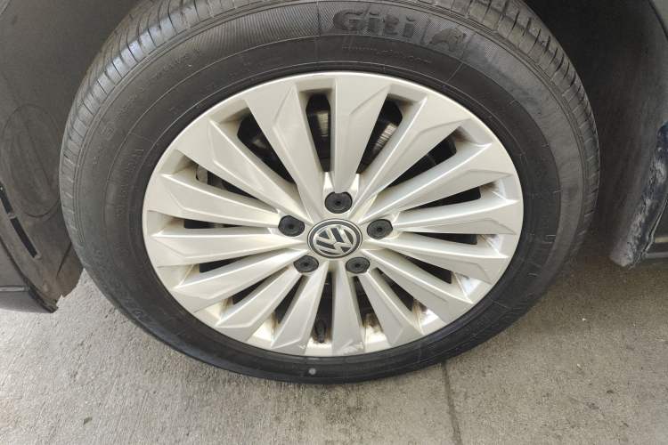 Used Volkswagen Lavida 2019 280TSI DSG Comfort Edition China VI standard Exterior 4